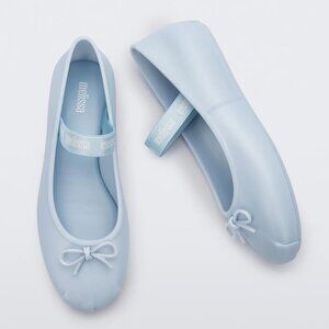 Pretty pale blue jelly flats whimsical EUC Barely worn
